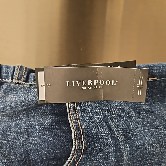 💕LIVERPOOL💕 Pamela Cropped Flare Jeans ~ Wystone 12/31 NWT - Picture 8 of 12